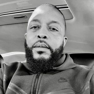 Meet your Posher, Damon